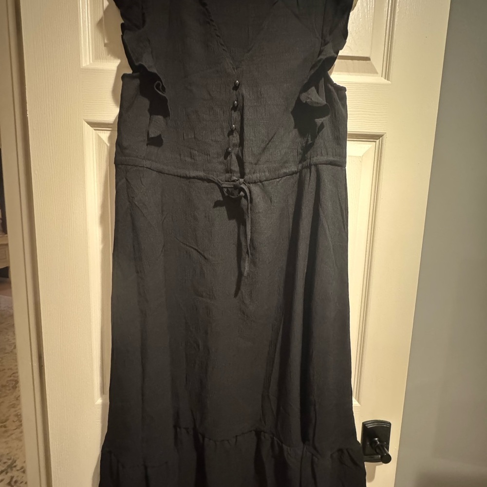 SHEIN Black Maxi Dress with Ruffle Detail